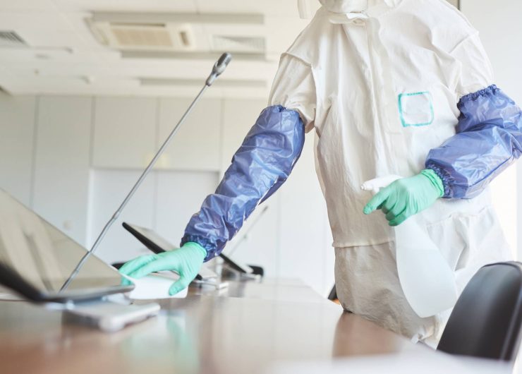 How to Choose the Right Industrial Cleaning Supplies for Your Commercial Business